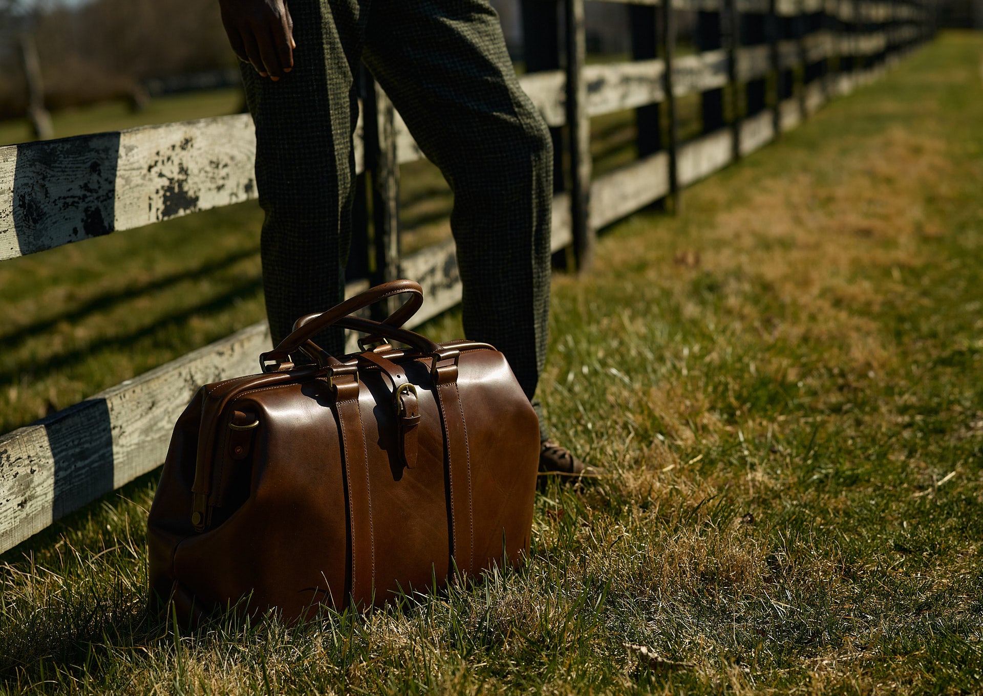Travelling this Summer? Meet the Canvas & Leather Gladstone